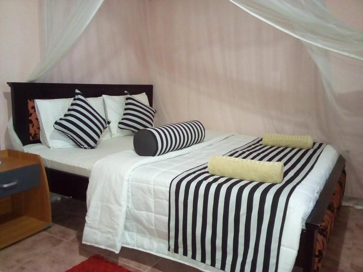 Blue Ribbon Homestay Ella Bagian luar foto